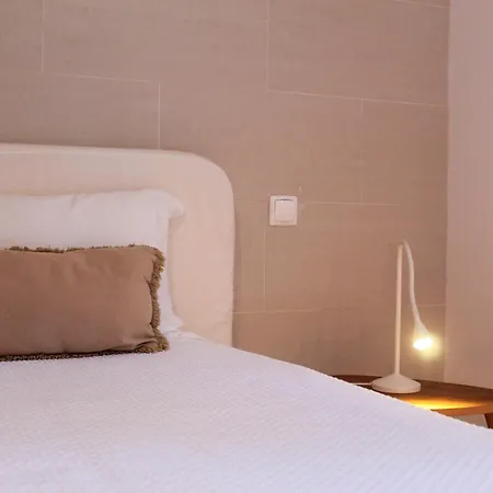 Atlantis Breeze Nyaraló *