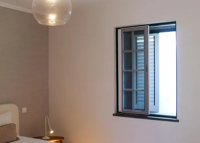 Atlantis Breeze מדלנה